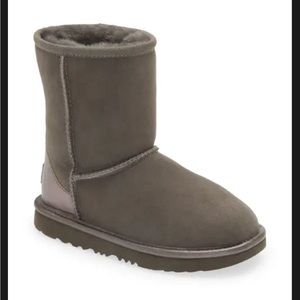 NEW UGG Classic II Shine Genuine Shearling BIG KIDS Boots